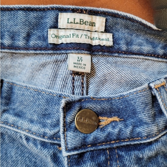 L.L. Bean jeans size 12 - Picture 5 of 8